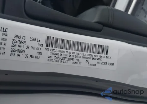 2014 Jeep Grand Cherokee Summit z USA, uszkodzony, nr VIN 1C4RJFJG5EC386763